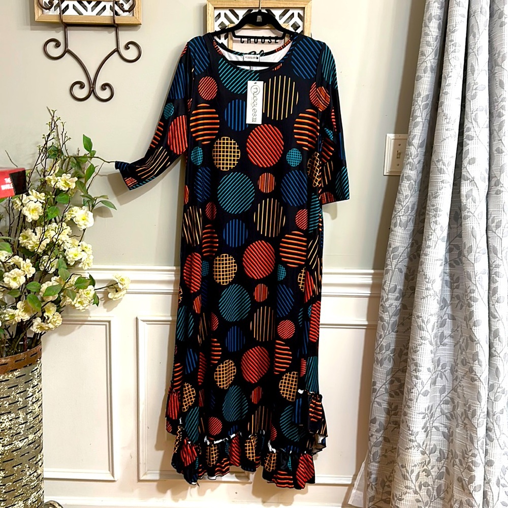 Nuggles Size Large Dress NWT